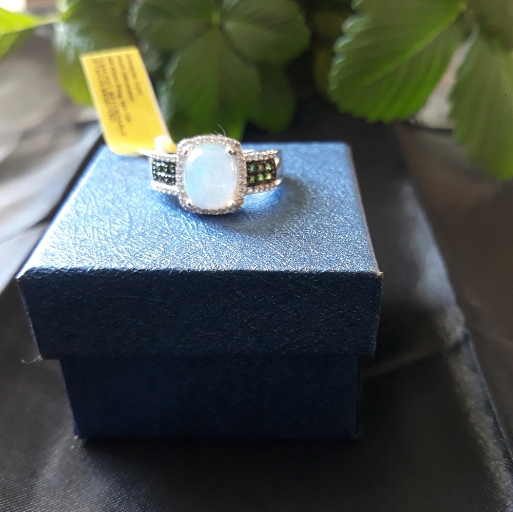* BRAND NEW * Ethiopian Welo Opal Ring - Picture 3 of 4